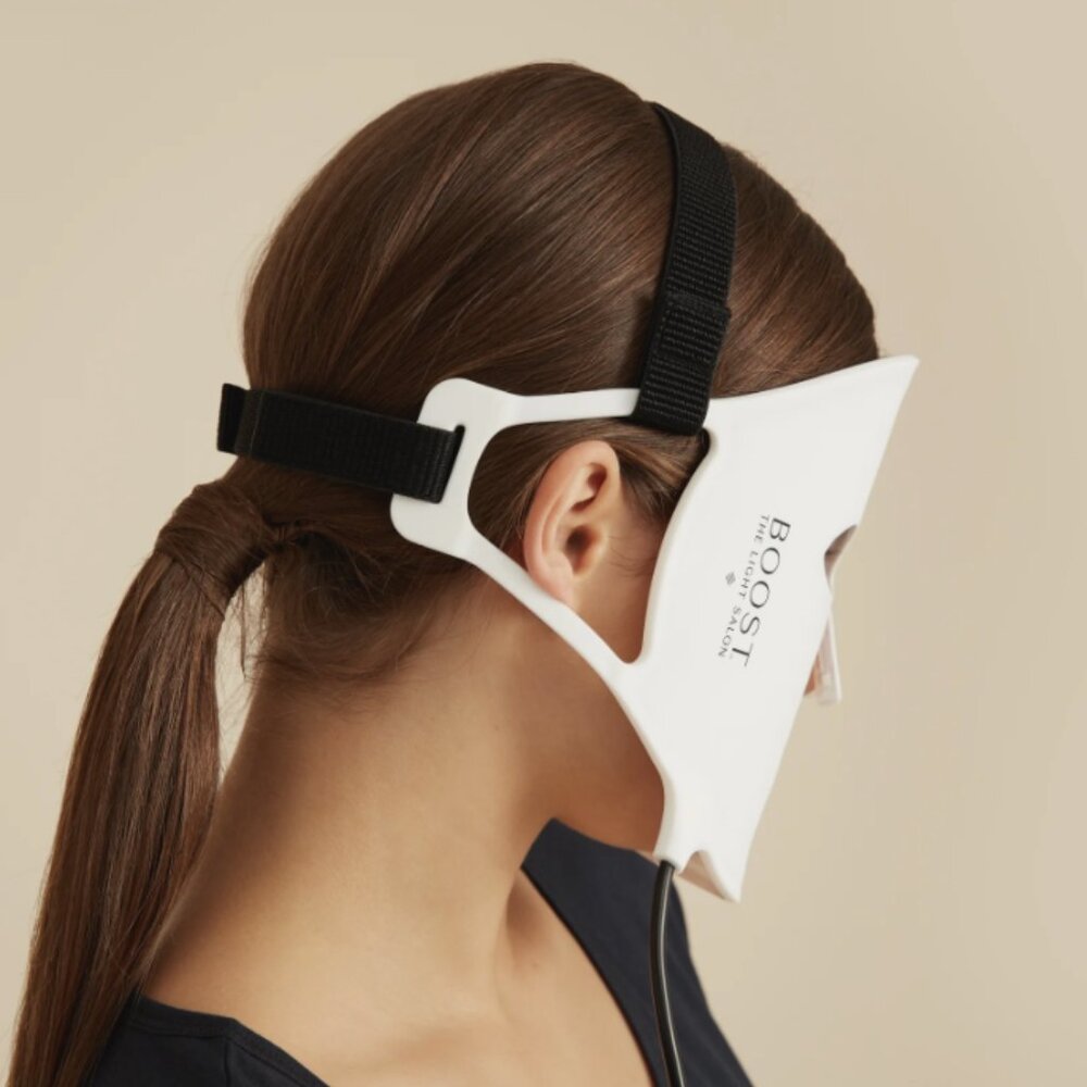The Light Salon BOOST LED light Mask - Skincare Skin Rejuvenation - Picture 5 of 6